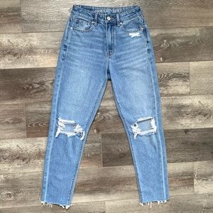 American Eagle Outfitters mom jeans size 00